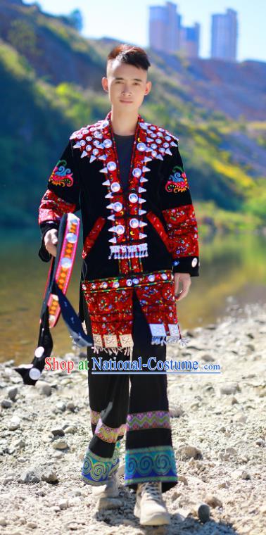 China Yi Nationality Male Dance Clothing Xiangxi Ethnic Stage Performance Suits Tujia Minority Wedding Costumes