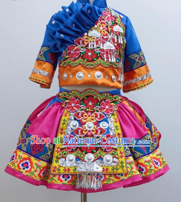 China Ethnic Children Performance Costumes She Minority Kids Dance Dress Uniforms Yi Nationality Girl Apparels and Hair Accessories