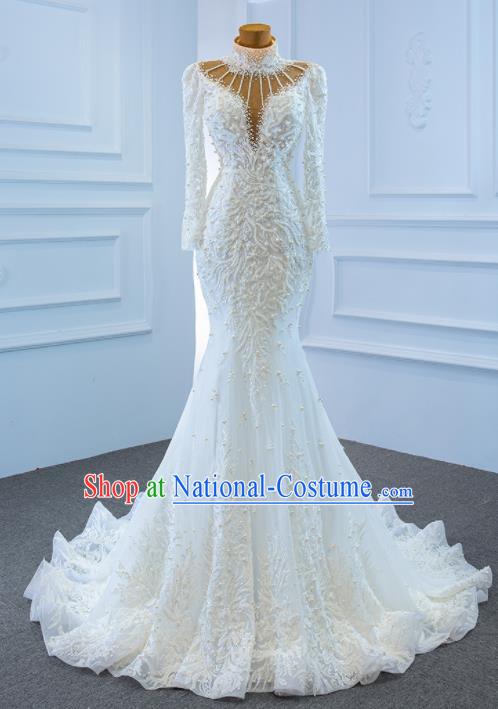 Custom Vintage Formal Garment Bride Embroidery Pearls Full Dress Catwalks Princess Costume Ceremony Compere Clothing Luxury Backless Wedding Dress