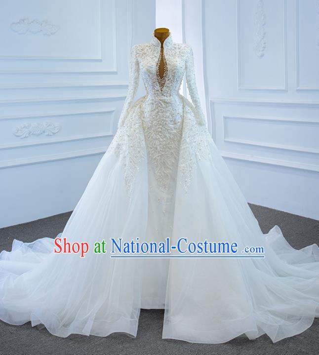 Custom Vintage Trailing Wedding Dress Luxury Formal Garment Bride Embroidery Pearls Full Dress Catwalks Princess Costume Ceremony Compere Clothing