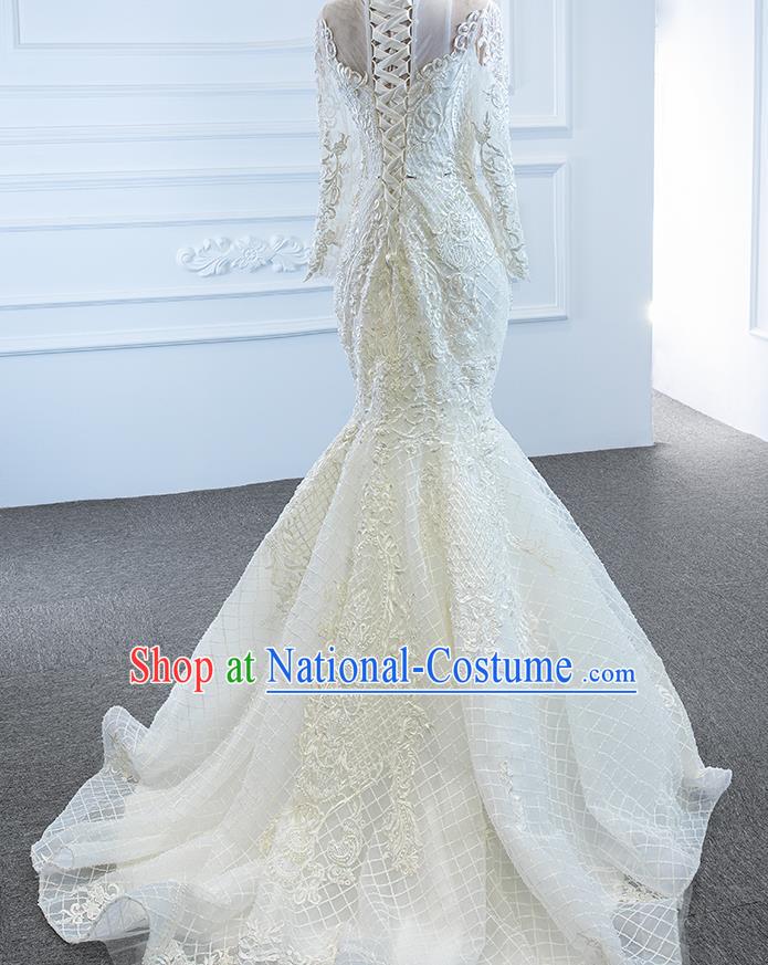 Custom Compere Fishtail Full Dress Catwalks Princess Costume Marriage Bride Clothing Vintage Embroidery Wedding Dress Luxury Formal Garment