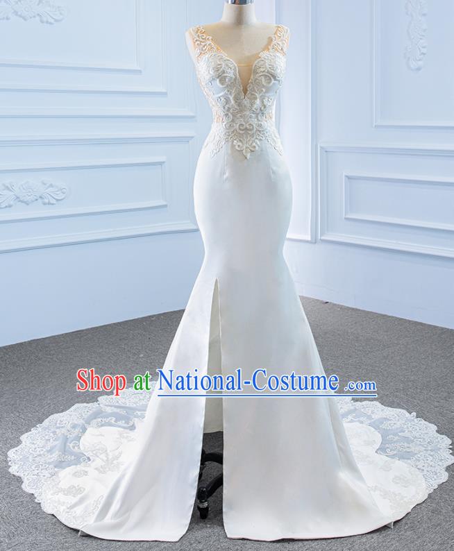 Custom Vintage Embroidery Wedding Dress Luxury Trailing Formal Garment Compere White Full Dress Catwalks Princess Costume Marriage Bride Clothing