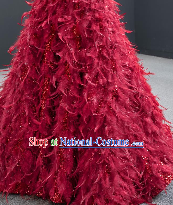 Custom Compere Luxury Wine Red Feather Full Dress Catwalks Princess Costume Bride Clothing Vintage Fishtail Wedding Dress Marriage Formal Garment