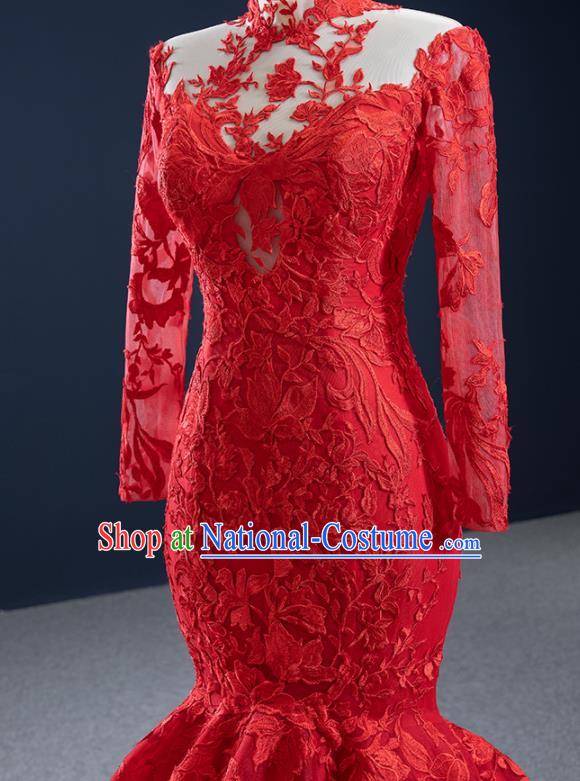 Custom Marriage Bride Clothing Vintage Embroidery Fishtail Wedding Dress Luxury Formal Garment Compere Red Lace Full Dress Catwalks Princess Costume