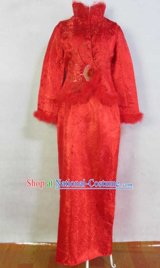 China Classical Red Cheongsam Traditional Marriage Xiuhe Suits Ancient Bride Winter Toasting Dress Clothing Wedding Garment Costumes