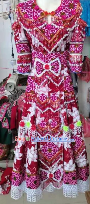 China Guizhou Minority Bride Garments Miao Nationality Folk Dance Costumes Yunnan Ethnic Wedding Clothing Traditional Hmong Woman Red Dress Outfits