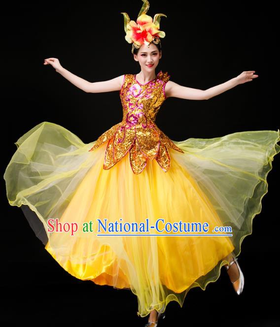 Professional China Modern Dance Clothing Spring Festival Gala Opening Dance Yellow Dress Stage Performance Costume Women Chorus Group Garments