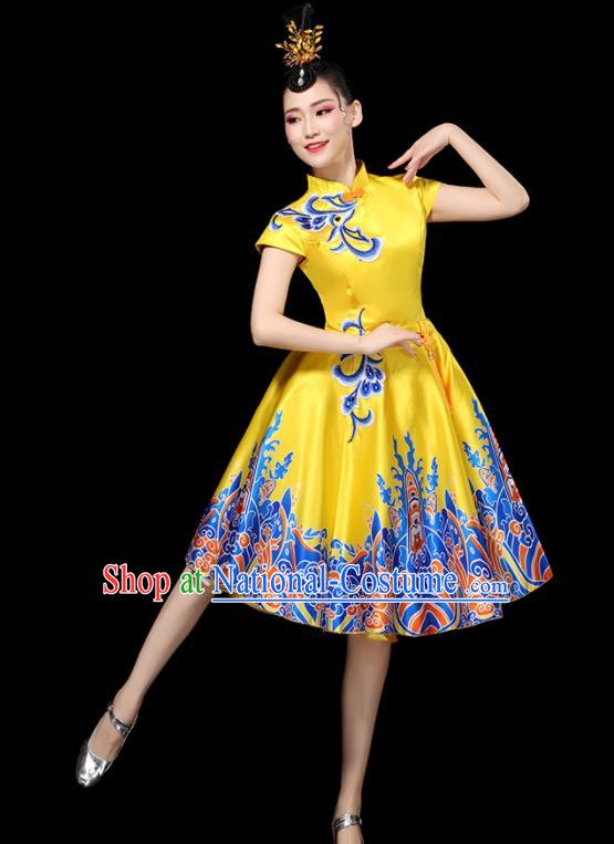 Professional China Chorus Performance Garments Modern Dance Clothing Opening Dance Yellow Dress Women Group Dance Costumes