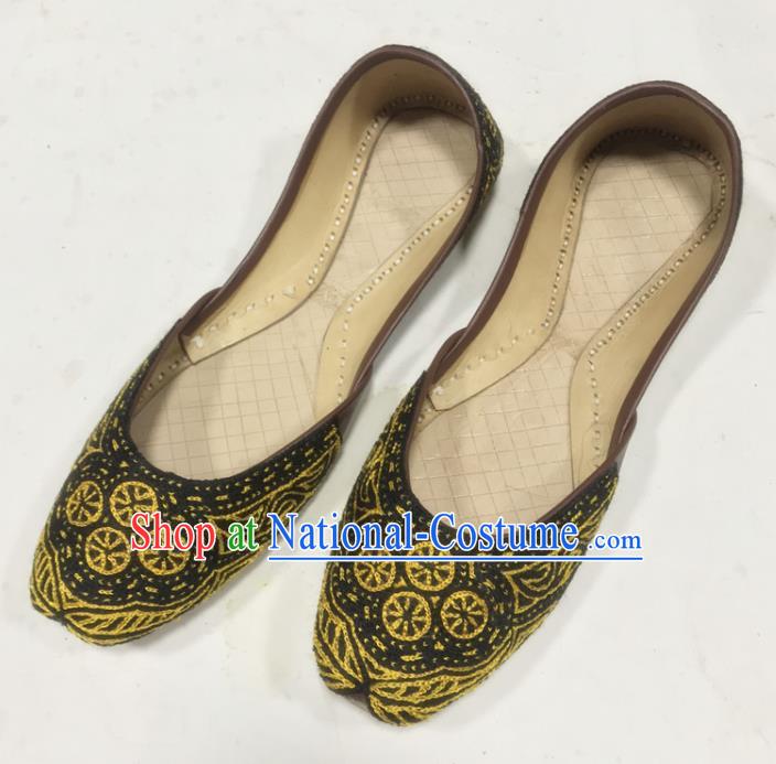 Handmade Indian Female Shoes Asian Wedding Bride Shoes India Folk Dance Shoes Black Embroidered Shoes