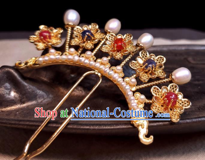 Chinese Handmade Tang Dynasty Queen Golden Plum Hair Stick Ancient Empress Gems Hairpin Traditional Hanfu Hair Accessories