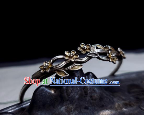 China Traditional Wristlet Accessories Handmade Silver Bangle Jewelry Ancient Minguo Bells Bracelet