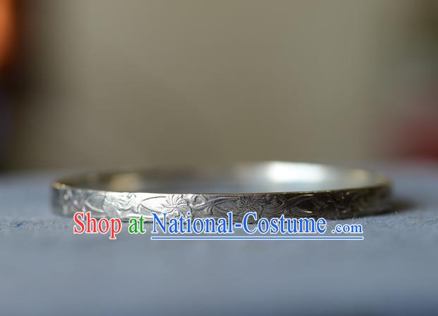 China Vintage Silver Carving Bracelet Traditional Wristlet Accessories Handmade Bangle Jewelry