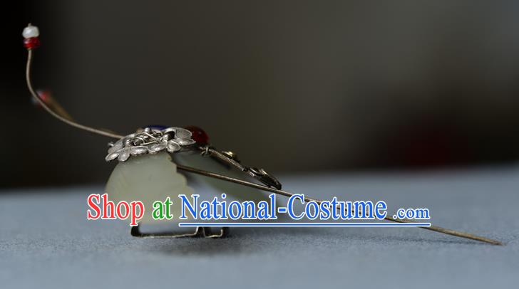 Chinese Traditional Gems Hair Accessories Handmade Qing Dynasty Imperial Consort Jade Hair Stick Ancient Court Woman Silver Butterfly Hairpin