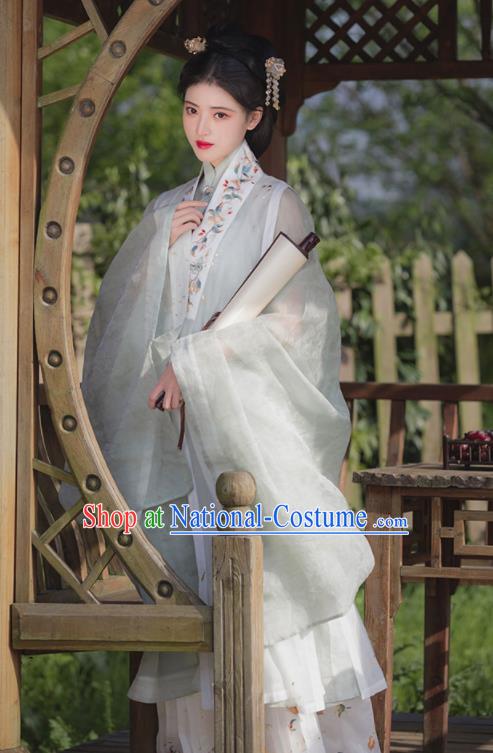 China Traditional Hanfu Dress Garments Ming Dynasty Nobility Lady Historical Clothing Ancient Young Beauty Costumes for Women