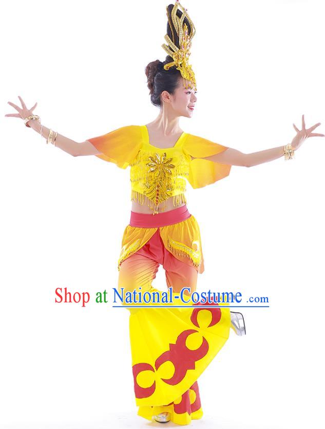 China Stage Performance Yellow Uniforms Classical Dance Dress Pipa Dance Garment Costumes Flying Goddess Dance Clothing and Headdress