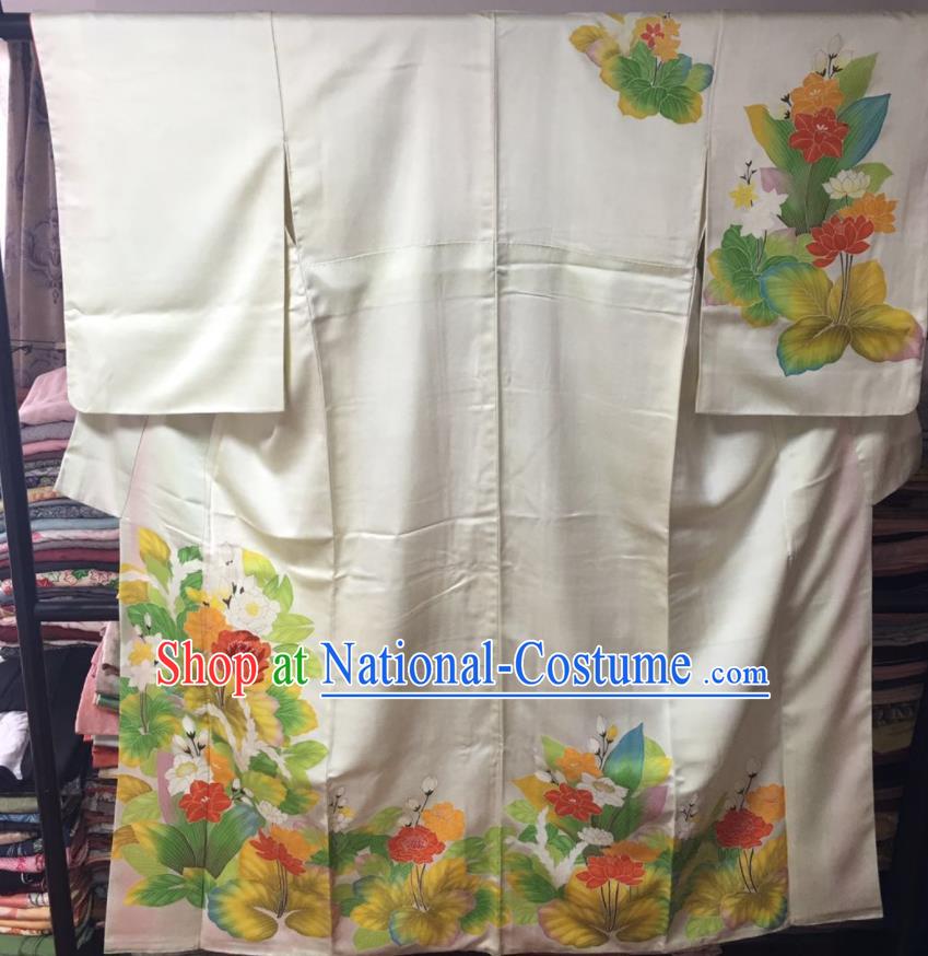 Japan Classical Flowers Pattern Tsukesage Kimono Clothing Summer Festival Garment Costume Traditional Beige Silk Yukata Dress