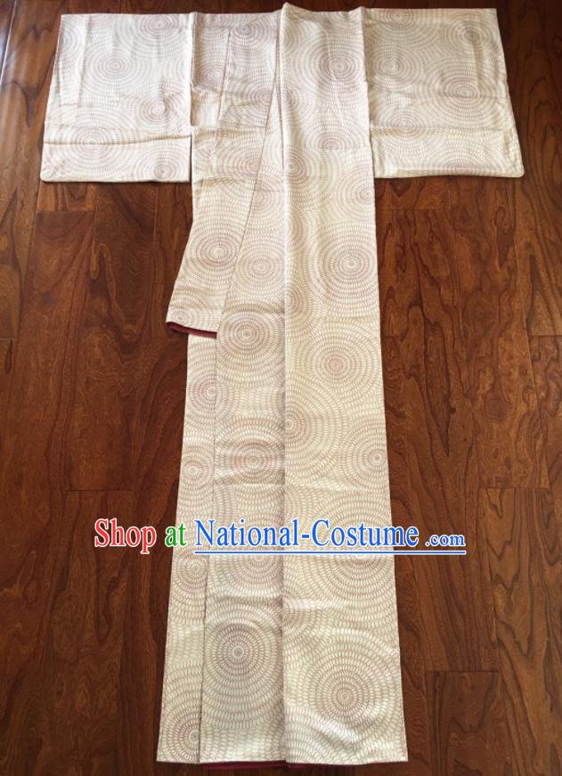 Japan Summer Festival Garment Costume Traditional Beige Silk Yukata Dress Classical Thread Pattern Edo Komon Kimono Clothing