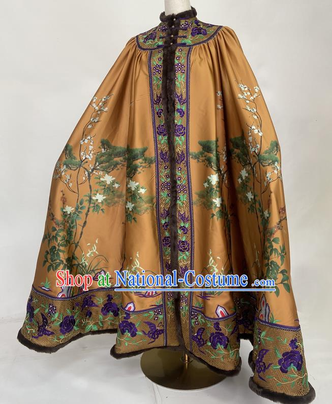 Chinese Qing Dynasty Empress Cape Traditional Drama Ruyi Royal Love in the Palace Zhou Xun Garment Costumes Ancient Queen Embroidered Mantle Clothing