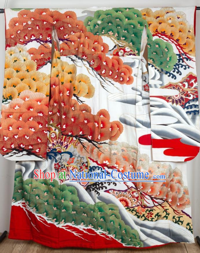 Japan Classical Cloud Pine Pattern Furisode Kimono Clothing Court Woman Garment Costume Traditional Empress Yukata Dress