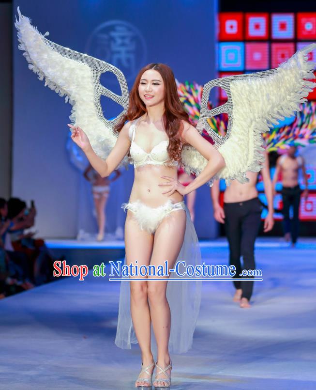 Custom Miami Show Accessories Christmas White Feathers Wings Halloween Cosplay Angel Decorations Stage Show Props Opening Dance Deluxe Wear