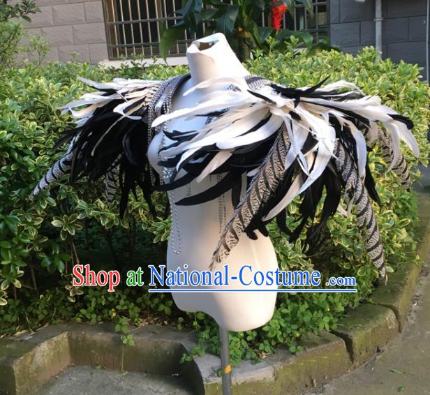 Top Stage Show Props Brazilian Carnival Epaulet Samba Dance Feather Shoulder Accessories Miami Catwalks Cape Decorations