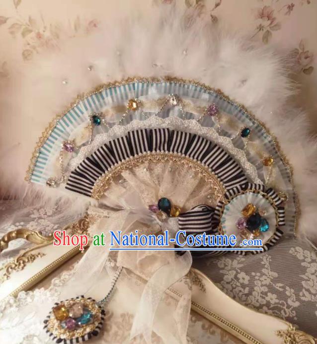 Handmade European Princess Embroidery Pearls Fan White Fur Fan Wedding Bride Fan Western Noble Lady Folding Fan