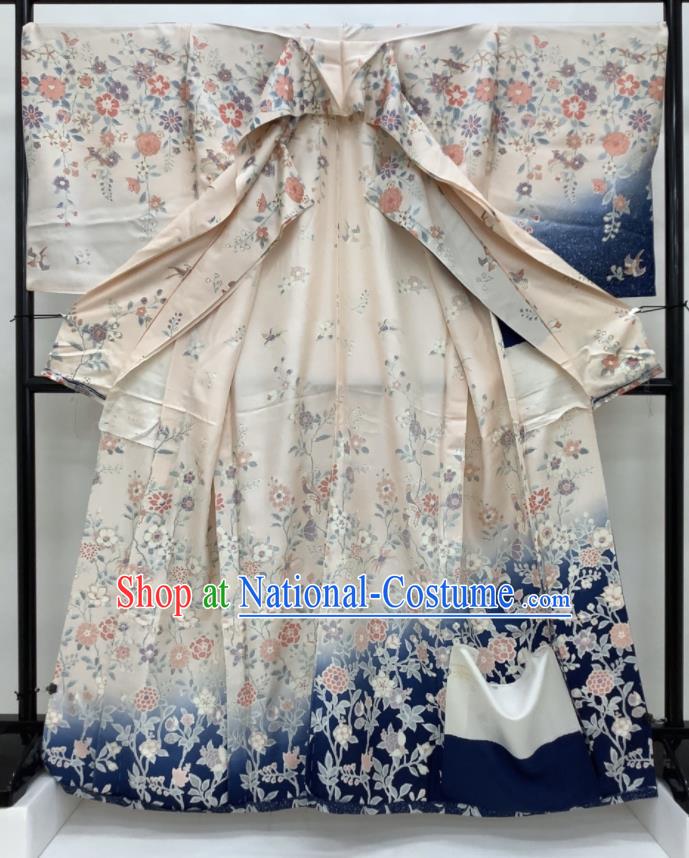 Japanese Noble Woman Beige Silk Yukata Dress Traditional Ceremony Clothing Classical Flowers Pattern Tsukesage Kimono Costume