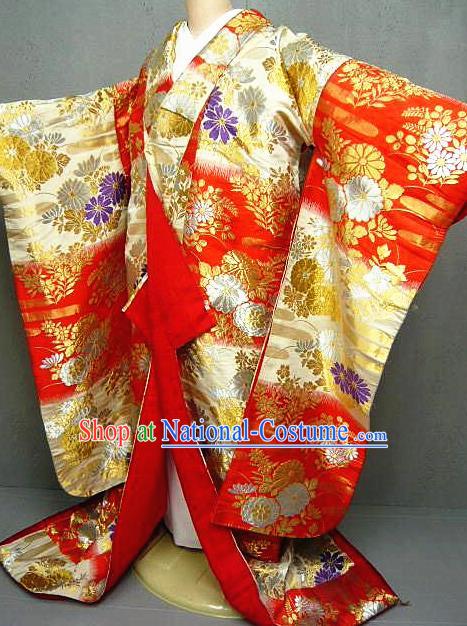 Japanese Court Empress Red Silk Yukata Dress Traditional Wedding Bride Clothing Classical Embroidered Chrysanthemum Pattern Uchikake Kimono Costume