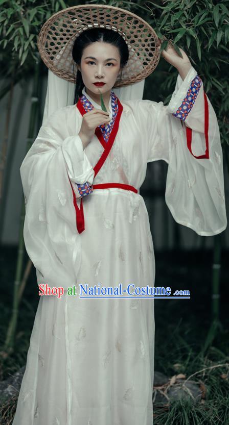 China Song Dynasty Young Beauty White Hanfu Dress Traditional Court Woman Historical Costumes Ancient Aristocratic Lady Garment Clothing