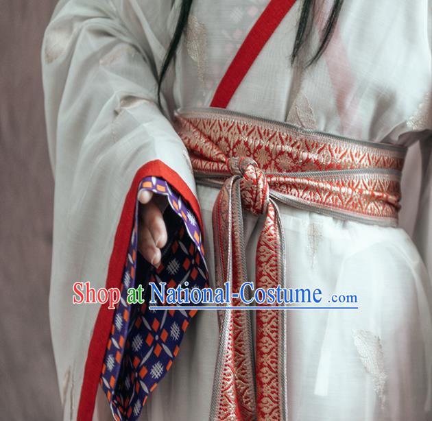 China Song Dynasty Young Beauty White Hanfu Dress Traditional Court Woman Historical Costumes Ancient Aristocratic Lady Garment Clothing