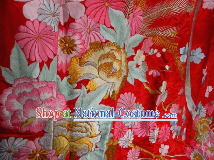 Japanese Traditional Court Empress Garment Costume Wedding Bride Red Silk Yukata Dress Classical Embroidered Pattern Uchikake Kimono Clothing