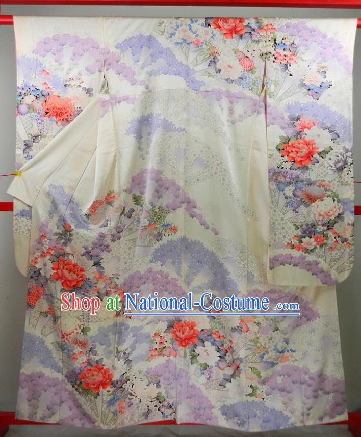 Japanese Classical Peony Plum Pattern Beige Silk Yukata Dress Traditional Wedding Furisode Kimono Clothing Court Woman Garment Costume