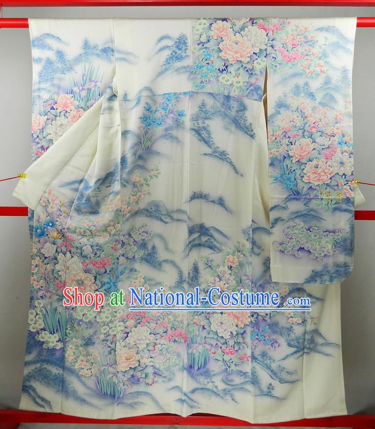 Japanese Traditional Furisode Kimono Clothing Wedding Bride Garment Costume Classical Peony Landscape Pattern Beige Yukata Dress