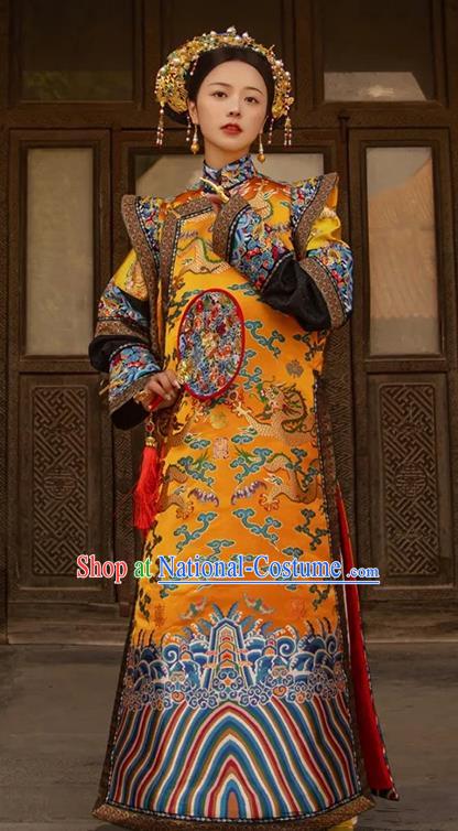 China Qing Dynasty Manchu Queen Garment Costumes Ancient Imperial Empress Golden Dress Clothing and Hair Accessories