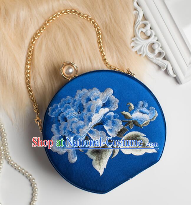 China Cheongsam Evening Bag National Royal Blue Silk Chain Bag Handmade Suzhou Embroidery Peony Handbag