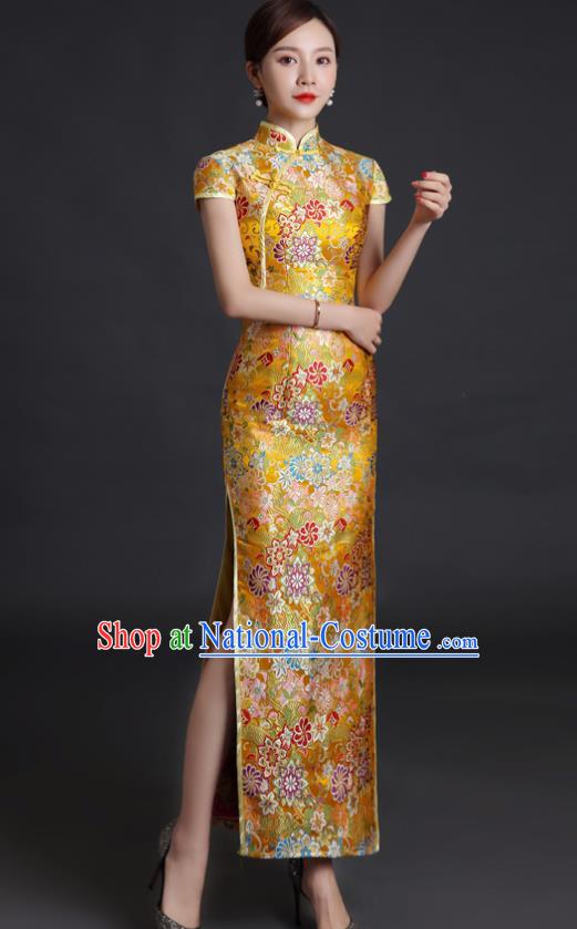 Chinese Classical Qipao Clothing Bride Golden Brocade Cheongsam Traditional Wedding Dress Compere Full Dress