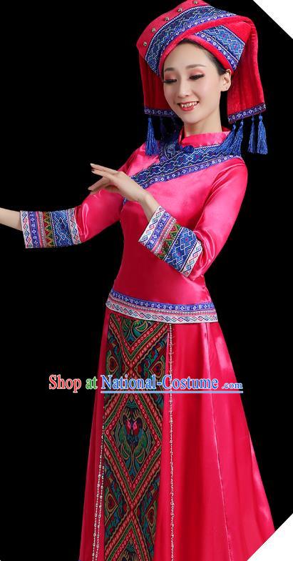 China Zhuang Nationality Mengenta Dress Ethnic Women Festival Clothing Guangxi Minority Folk Dance Costume