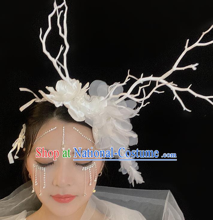 Handmade Party White Flowers Headwear Branch Royal Crown Top Baroque Headdress