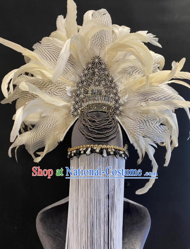 Handmade White Feathers Headdress Top Party Queen Royal Crown Headwear Baroque Style Top Hat