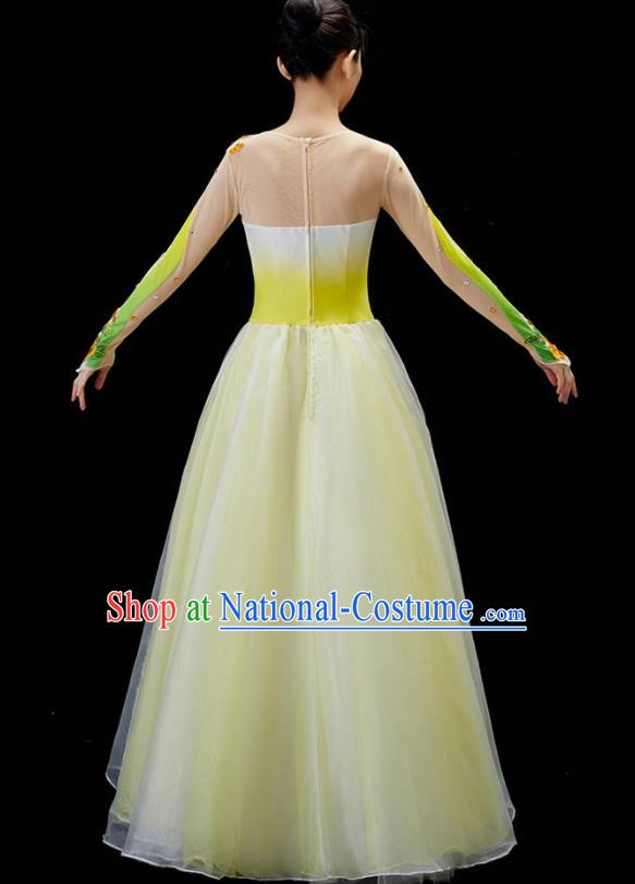 Chinese Modern Dance Yellow Dance Dress Embroidered Chrysanthemum Garment Spring Festival Gala Opening Dance Clothing Women Group Dance Costume