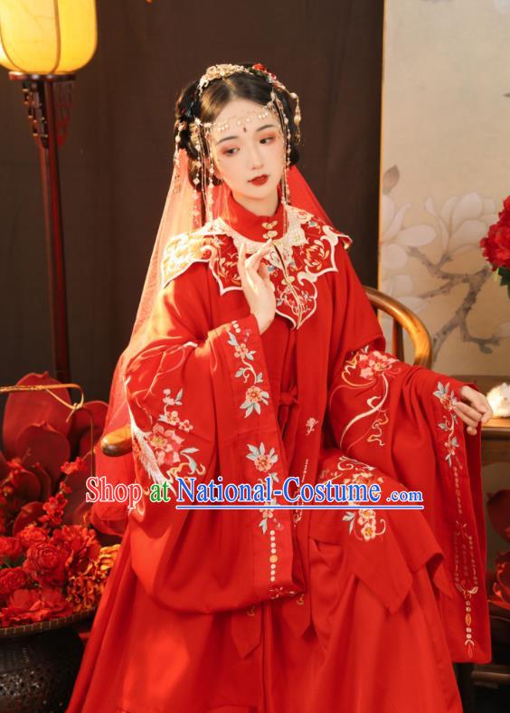 China Ancient Royal Princess Garment Costumes Traditional Red Hanfu Dress Ming Dynasty Wedding Clothing