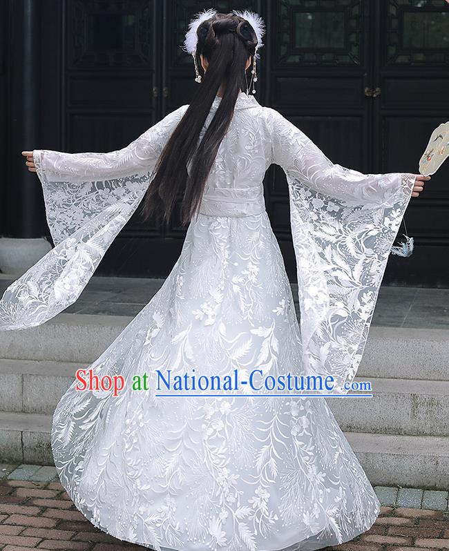 Chinese Traditional Costume Ancient Princess White Dress Clothing