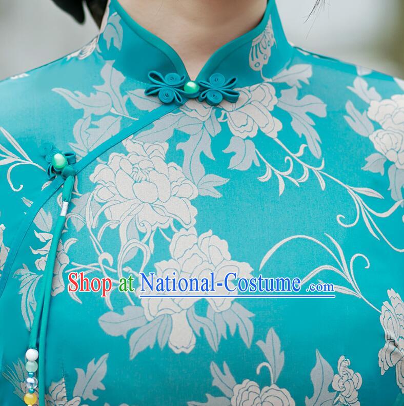 Chinese Traditional Green Cheongsam Middle Sleeve Dress Aodai Qipao