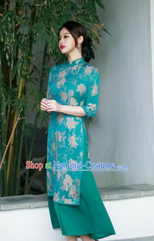 Chinese Traditional Green Cheongsam Middle Sleeve Dress Aodai Qipao