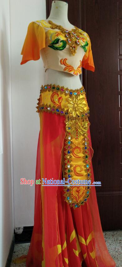 Chinese Dun Huang Flying Apsaras Dance Outfit Classical Dance Clothing Handmade Pipa Dance Costume and Headpiece