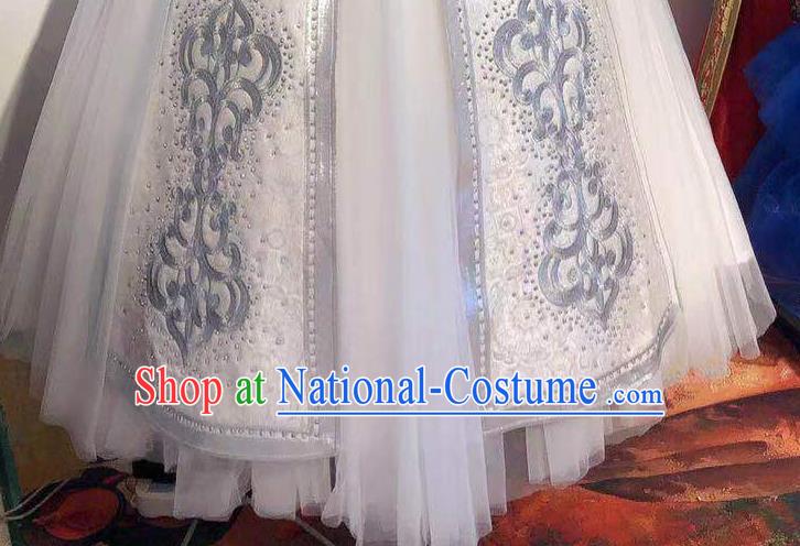 Chinese Traditional Embroidery Mongolian Robe Mongol Nationality Bride White Dress Handmade Wedding Costume