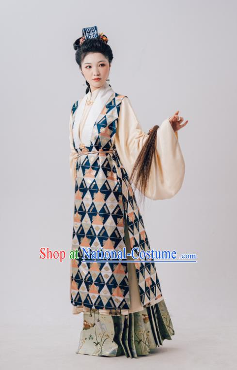 Chinese Ancient Taoist Nun Hanfu Clothing Eight Famous Beauties of Qinhuai River Bian Yu Jing Dresses Ming Dynasty Historical Costume