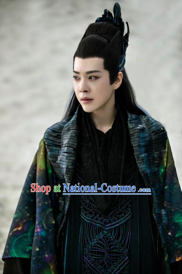 Love Between Fairy and Devil Rong Hao Garments Chinese Ancient God Costumes Swordsman Dark Green Clothing