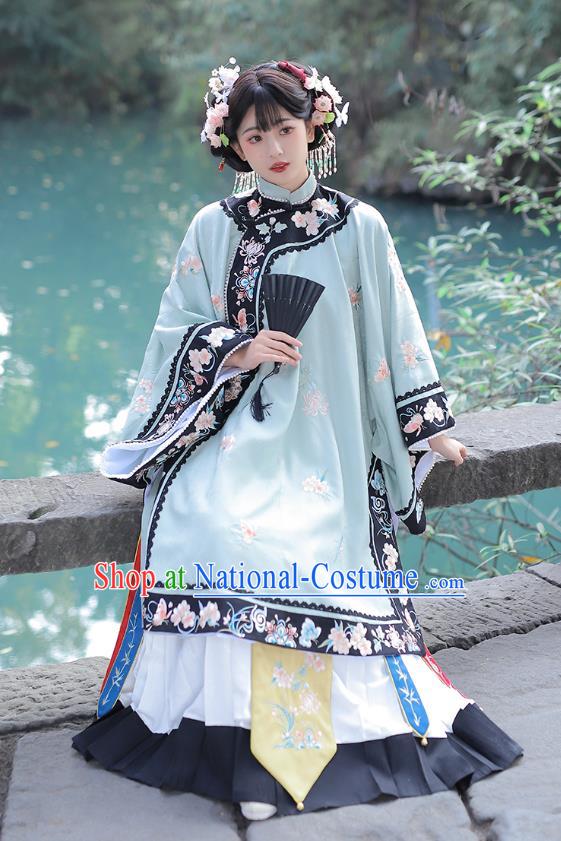 China Ancient Noble Lady Clothing Qing Dynasty Man Nationality Woman Historical Costumes Green Blouse and Skirt Complete Set