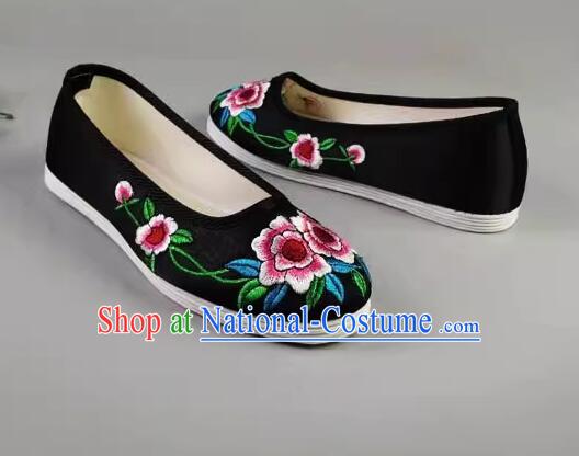 Embroidered Begonia Flower Shoes Handmade Old Peking Strong Cloth Soles Shoes Chinese Black Satin Shoes